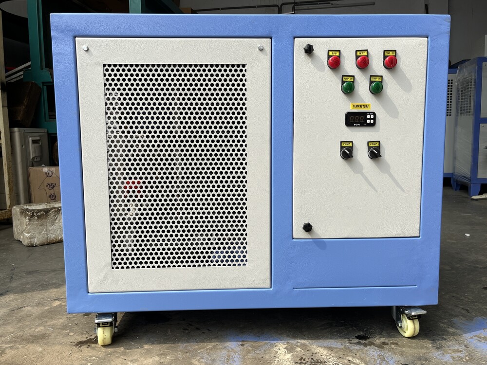 3 Tr Online Chiller - Color: Blue