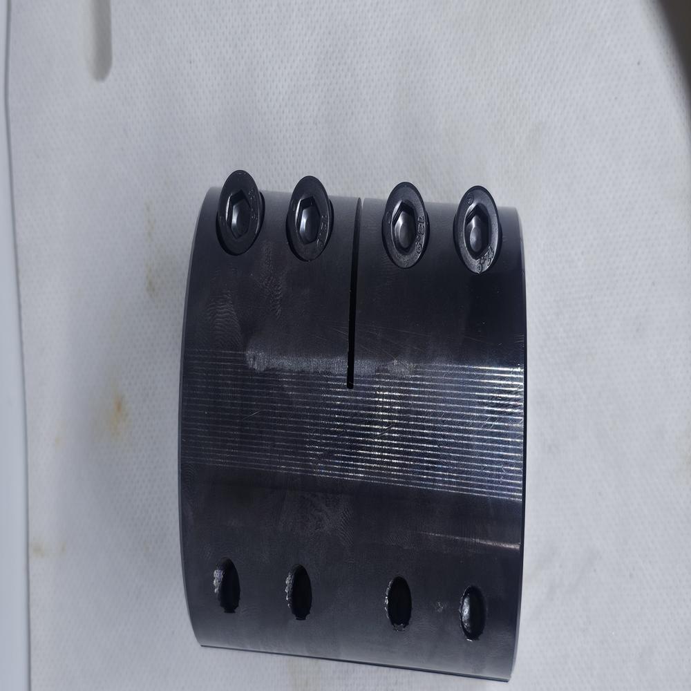 Rigid Split Shaft Couplings - Color: Black