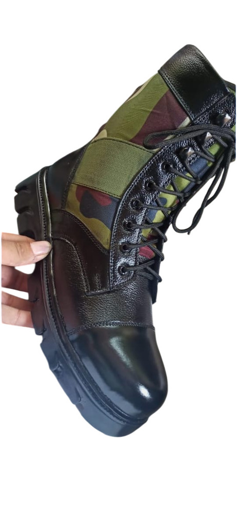 650 Army Print Boot