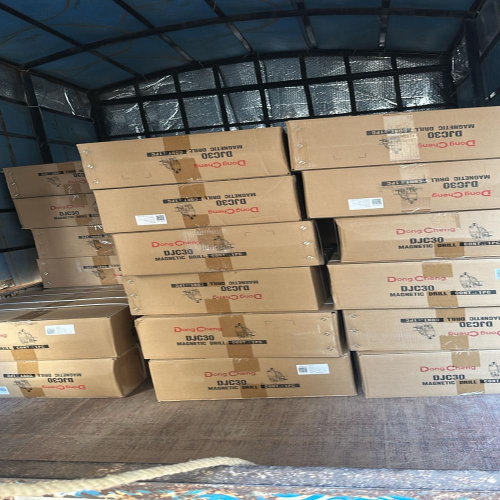 Magnatic Drill machine 