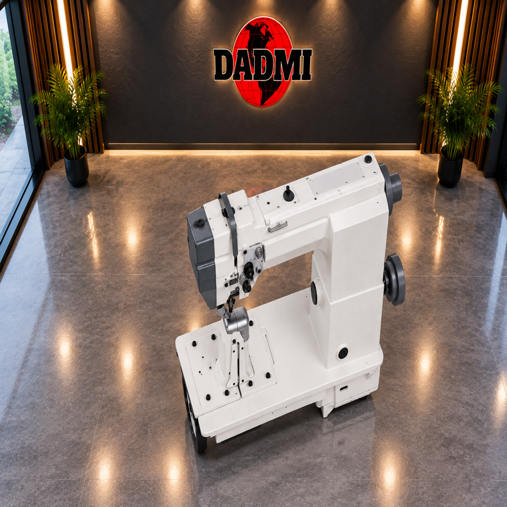 Post Bed Stitching Machine Roller Feed Type - Color: White & Blue