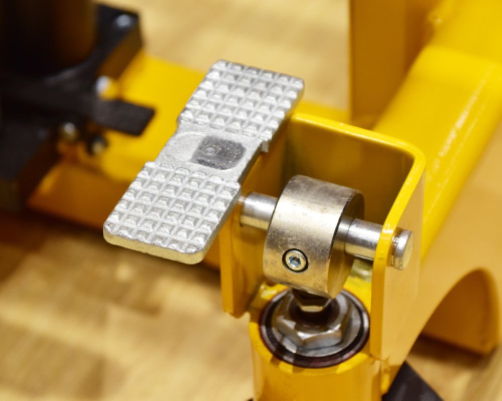 Single Mast Manual Stacker