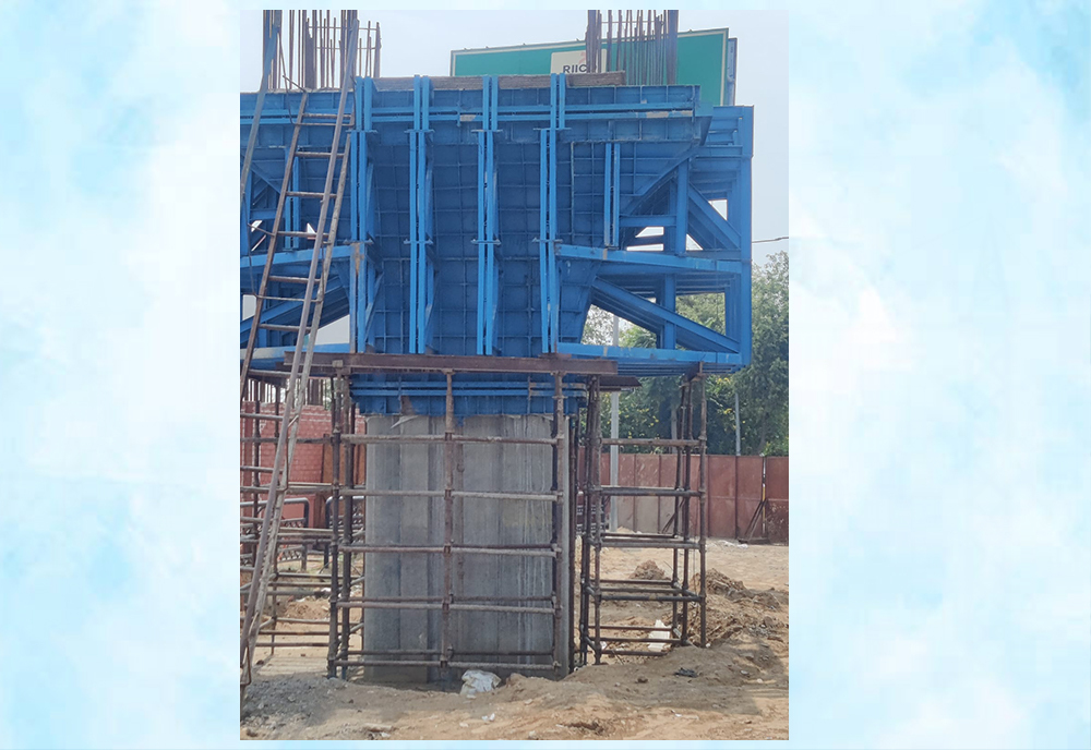 Pier Cap Shuttering - Application: Construction