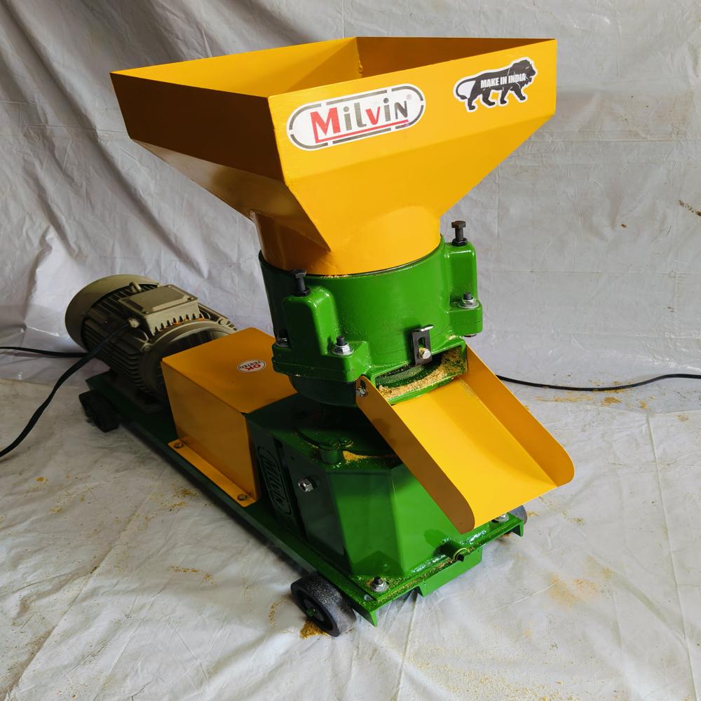 three roller cattle feed machine