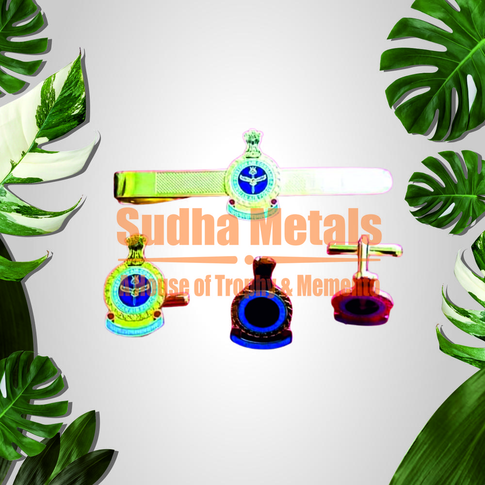 tiepin lapelpin cuffling 