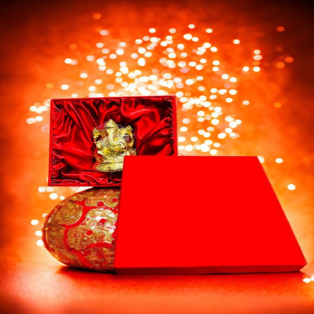 Festival Top Bottom Premium Box With Velvet Cover - Coating Type: Customized