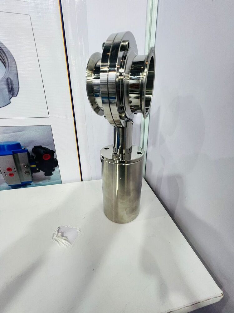 Ss 304 And Ss 316 Pneumatic Actuator Butterfly Valve - Color: Silver