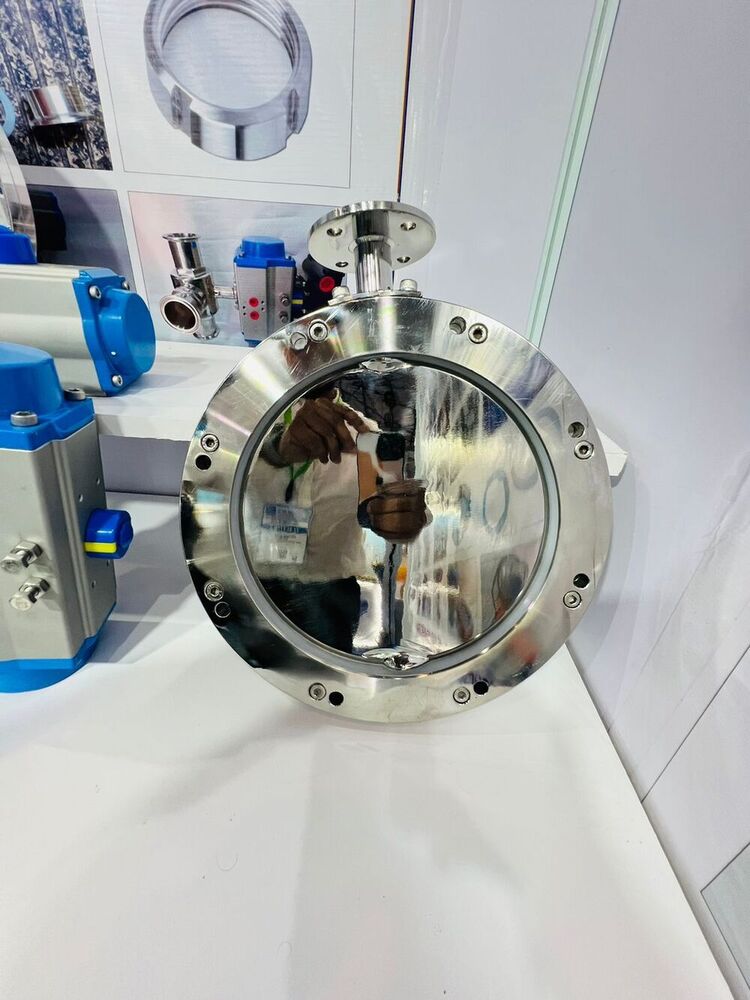Ss 304 L Ss 316 Sandwich Butterfly Valve - Color: Silver