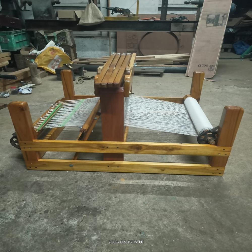 3 Feet Handloom Weaving Machine