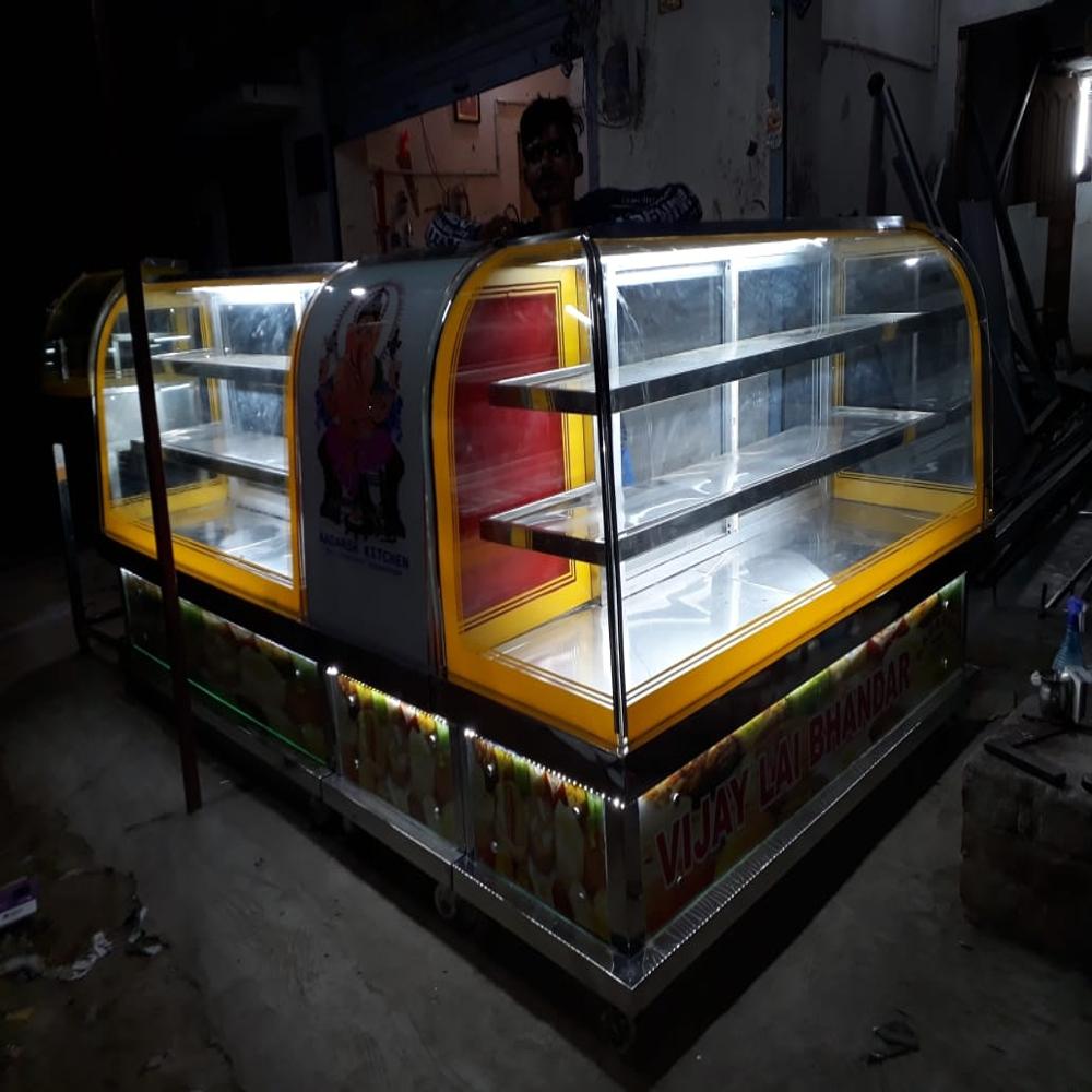 L Type Sweet Display Counter