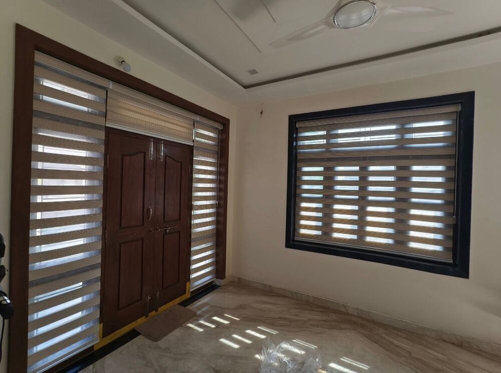 Zebra Roller Blind - Polyester Material, Vertical Pattern, Brown Color | Anti-uv Protection, Adjustable Light Control, Easy Installation