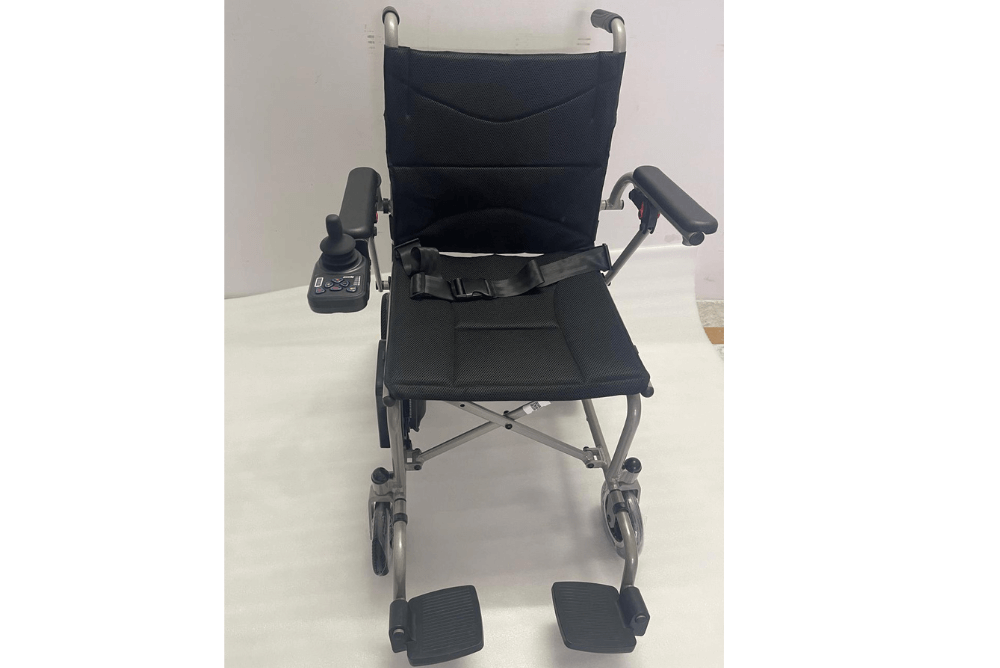 Ultra Light(15Kg) Weight Travel Electric Wheelchair YL1