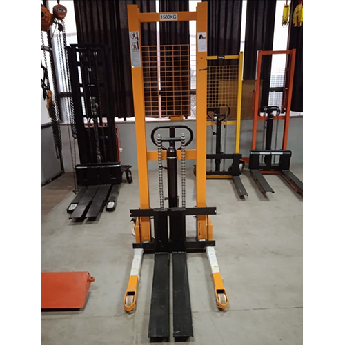 Mild Steel Manual Pallet Stacker - Attributes: Durable