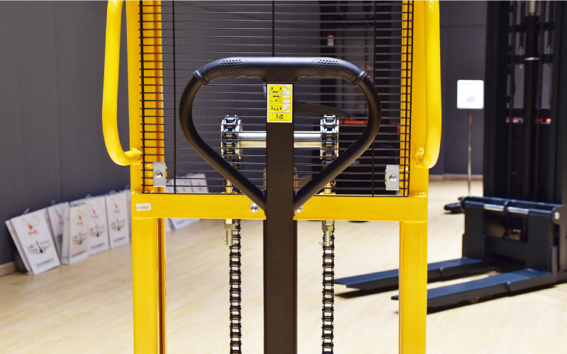 Double Frame Manual Stackers