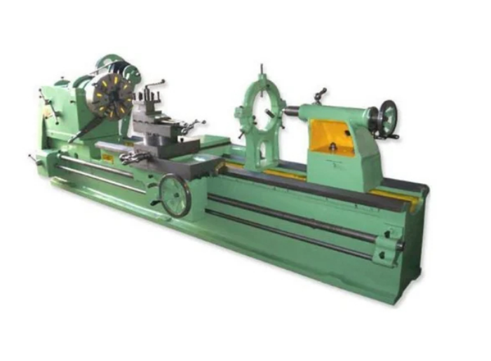 Geared Extra Heavy Duty Lathe Machine