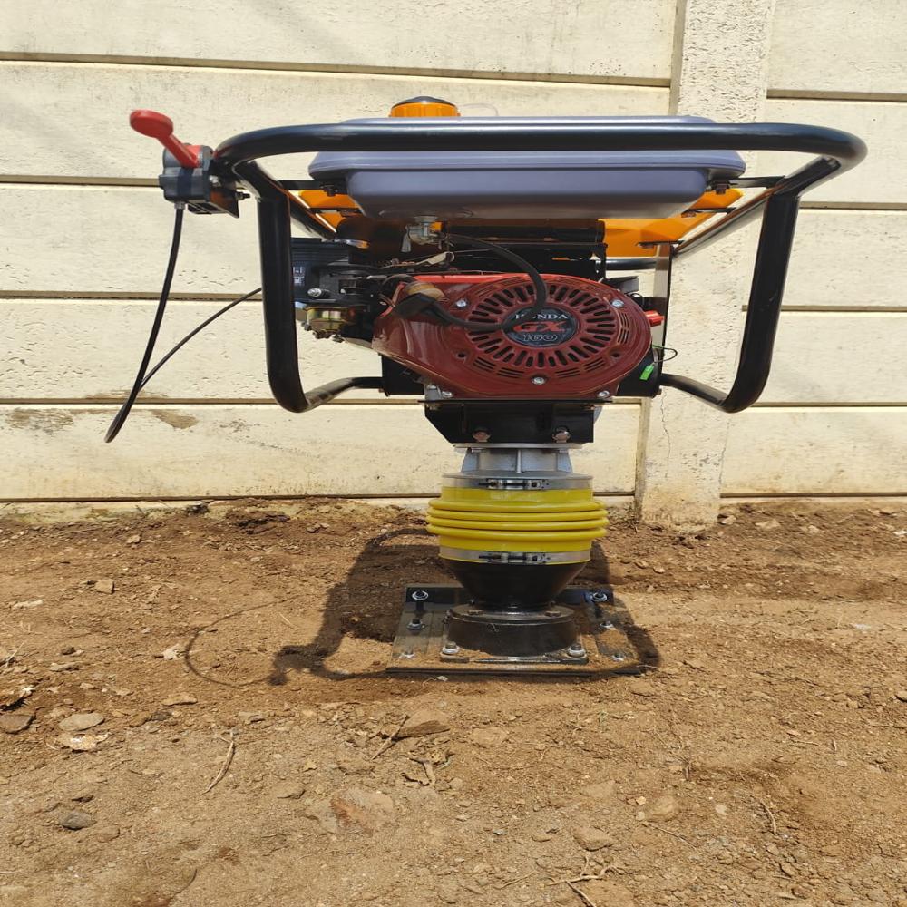 Tamping Rammer with Greaves Engine