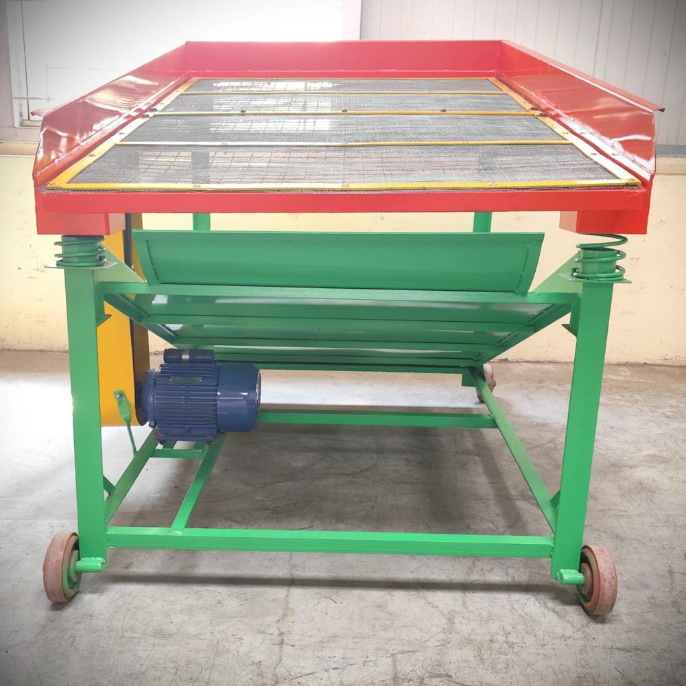 Vibrating Sand Sieving Machine