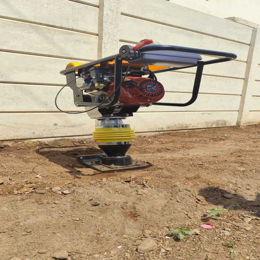 Tamping Rammer with Honda Engine