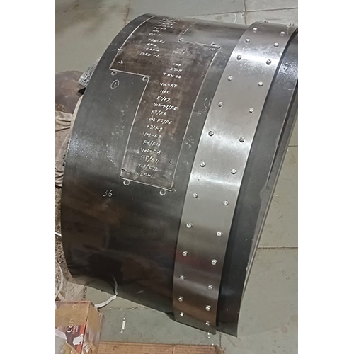आधे घूमने वाला और आधे वेल्ड बैंड वाला