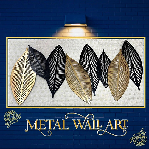 Straight Leaves - Color: Black And Gold.