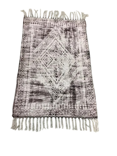 Designer Home Carpet - Advantage: Easy To Clean