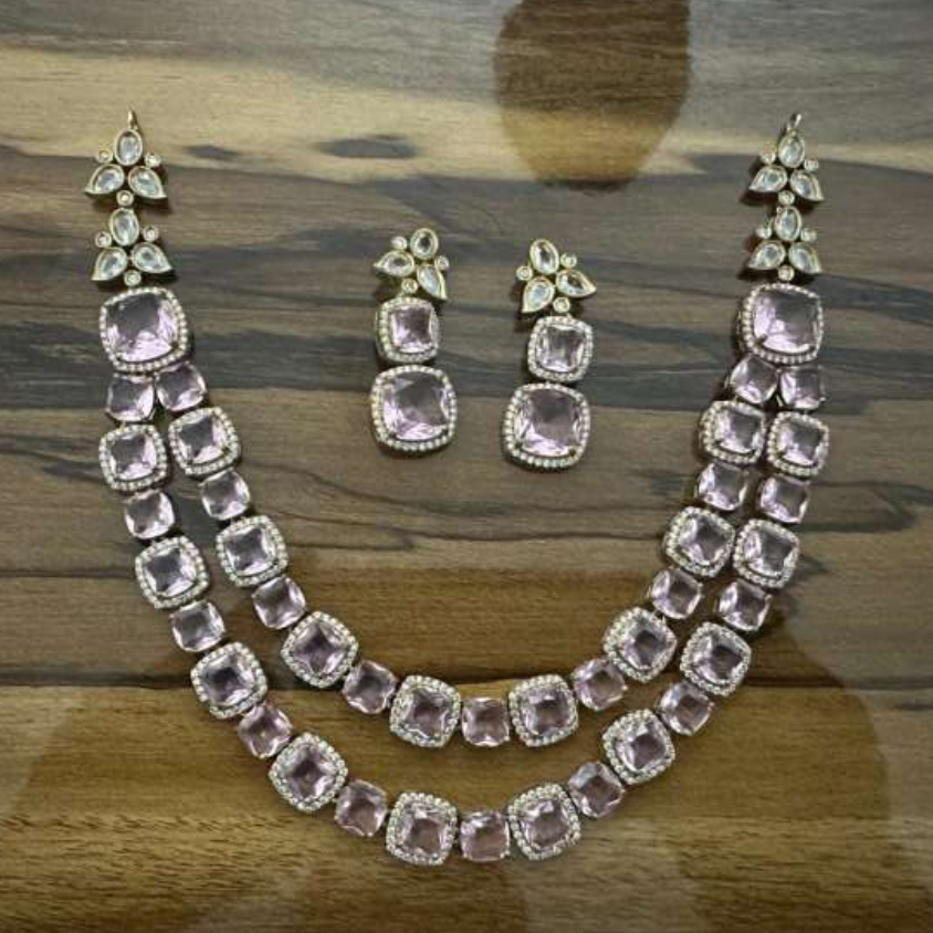 Royal Shine Necklace Set