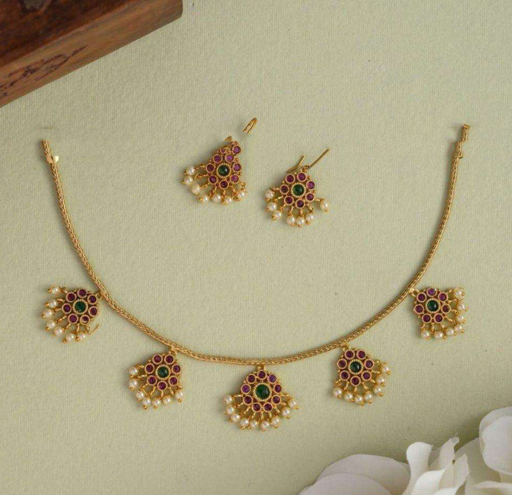 Nature Glow Necklace Set