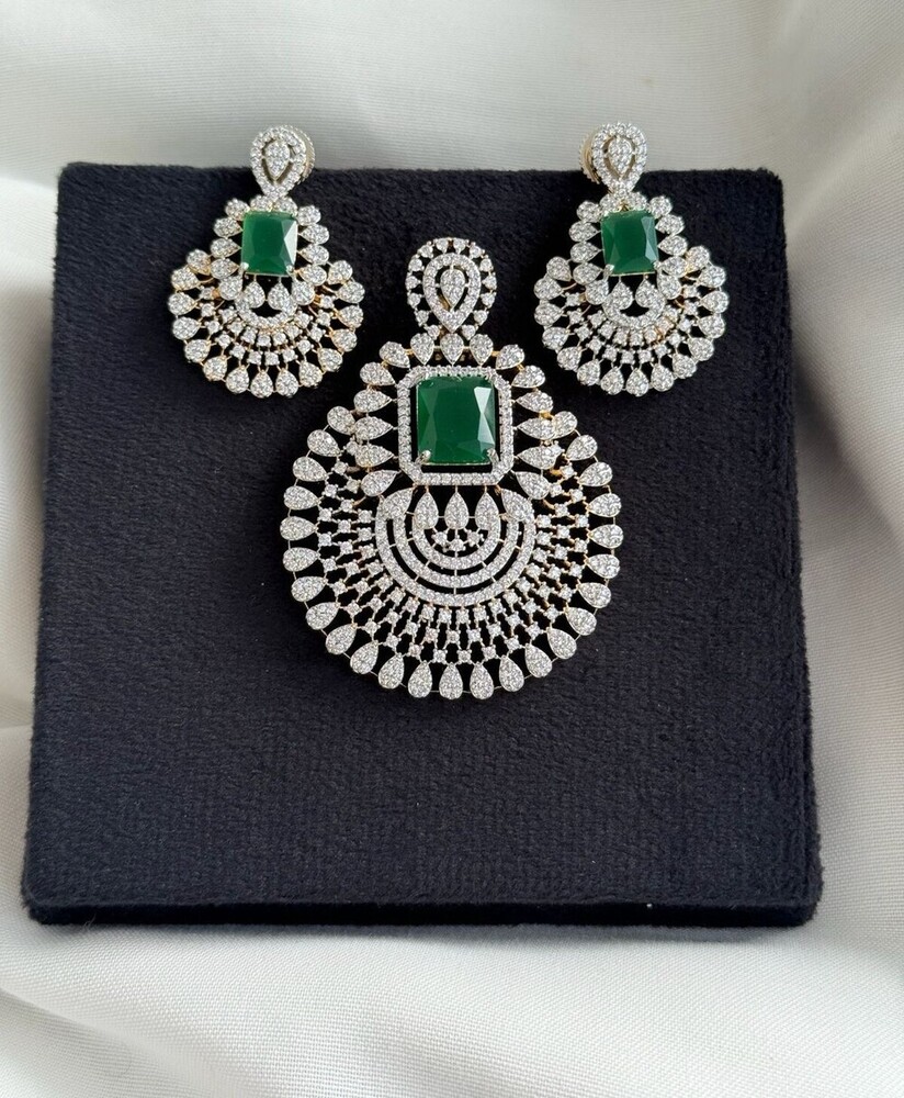Heritage Style Necklace Set - Color: Different Available
