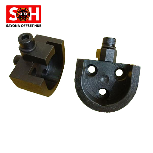 Mithubishi Daiya Roller Bracket - Color: Black