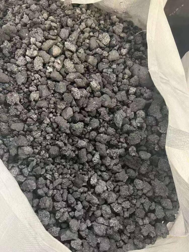 0 To 1 Mm Graphite Fines - Color: Black