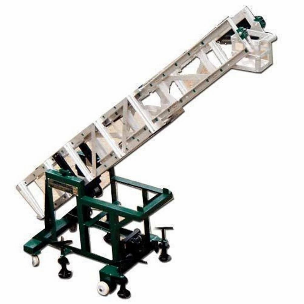 Tiltable Tower Ladder With Adjustable Platform - Material: Aluminium