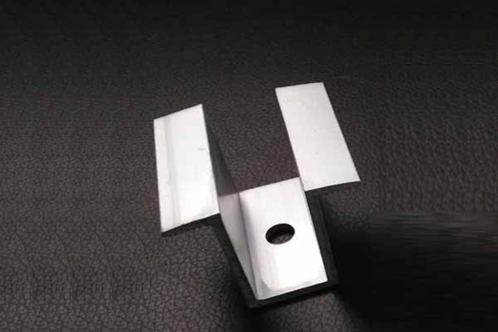 Aluminium Middle Clamp for solar