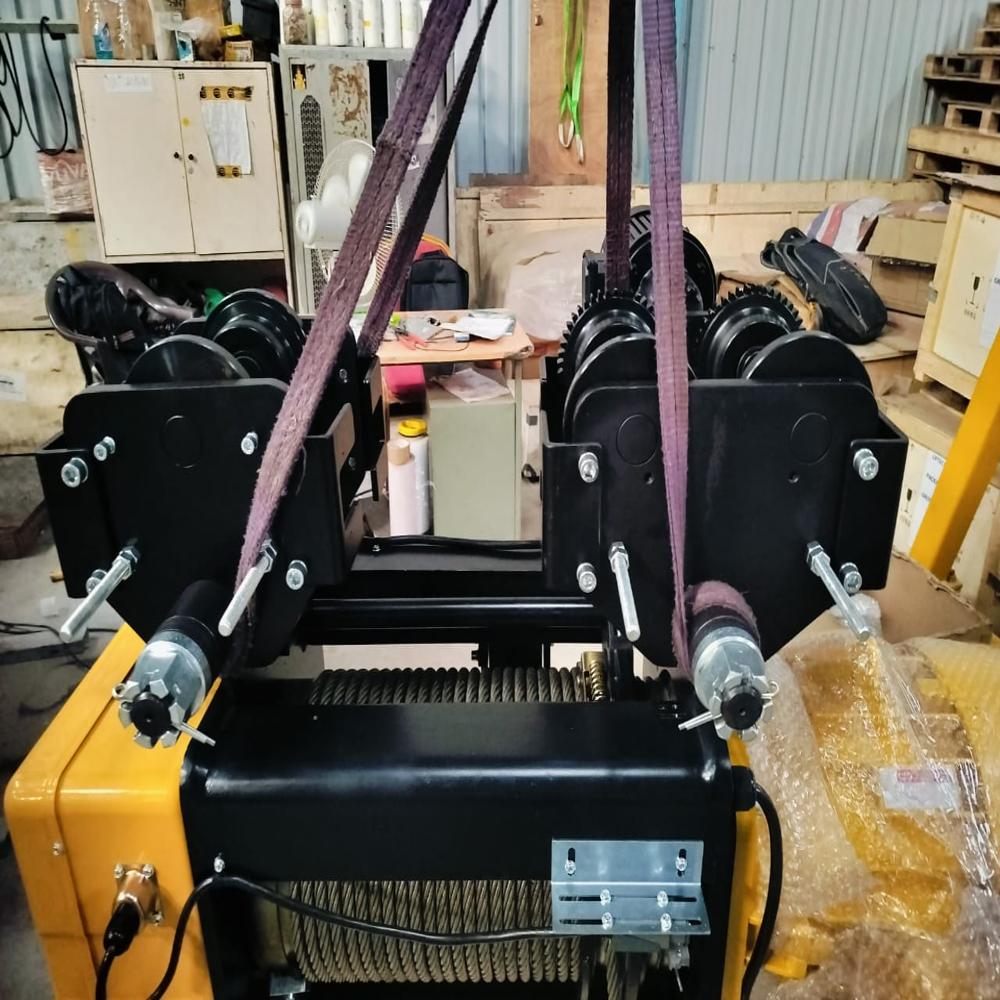 Electric Wire Rope Hoist - Heavy-duty Electric Power, Available In Various Sizes, Black And Orange Design, Efficient Performance, New Condition, Warranty Included