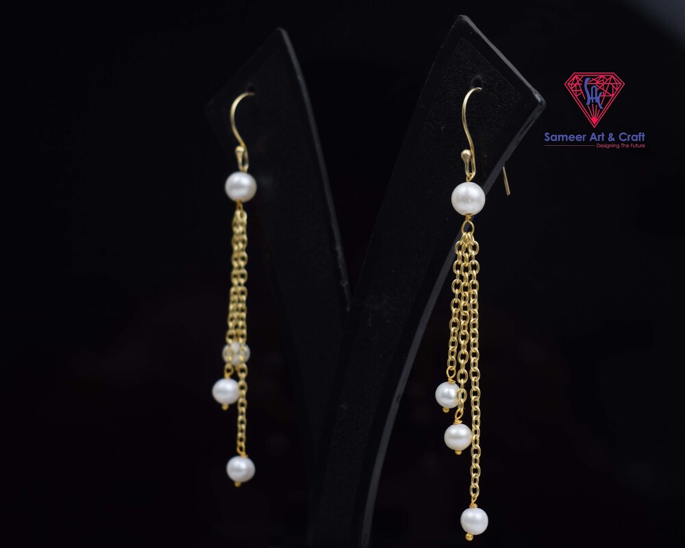 Brass With 18k Gold Plated Natural Shell Pearl Earring