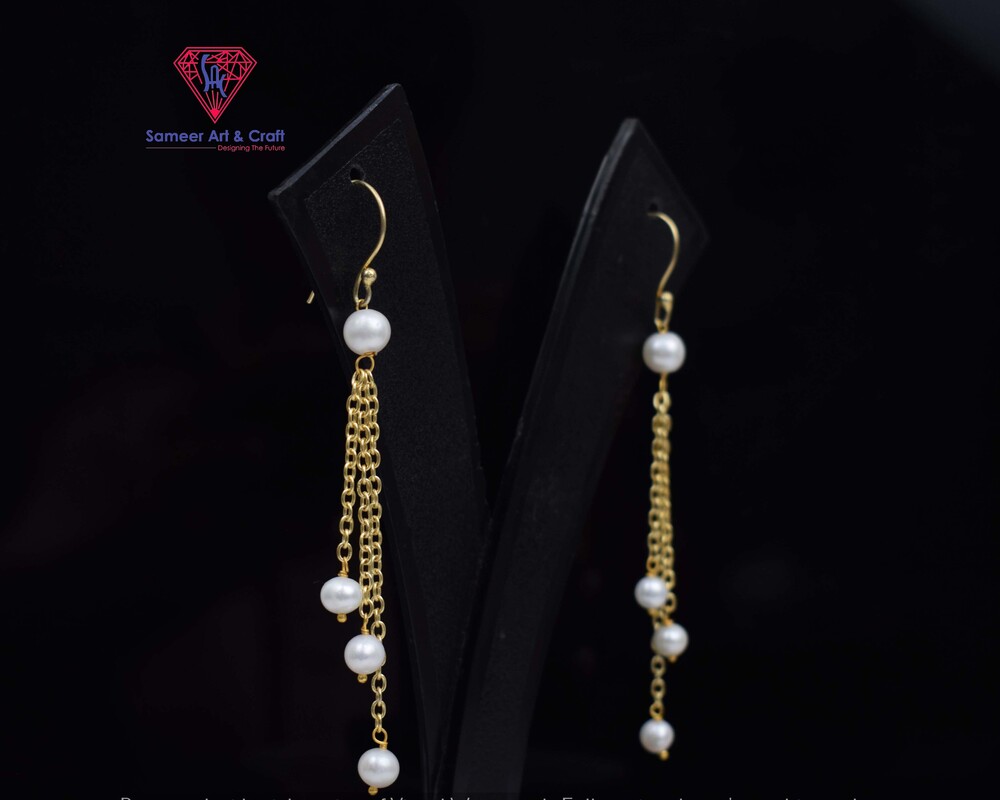 Brass With 18k Gold Plated Natural Shell Pearl Earring