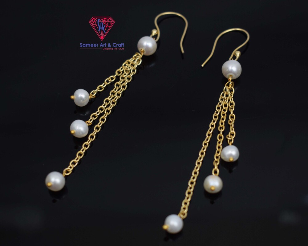 Brass With 18k Gold Plated Natural Shell Pearl Earring