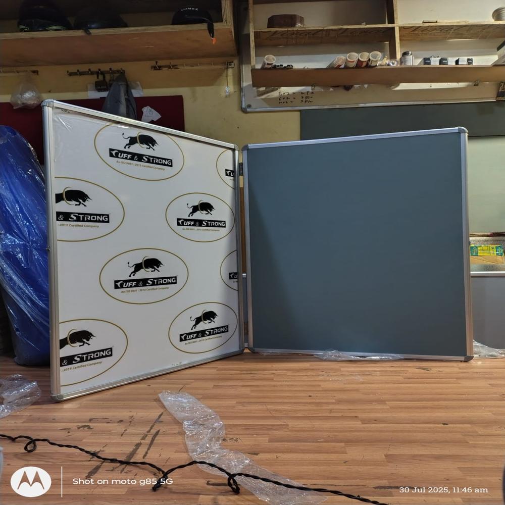 Pin Board With Acrylic Shutter