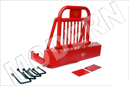 3215 MAHINDRA Tractor Bumper