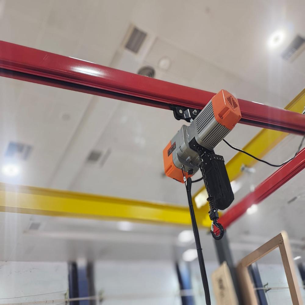 Electric Chain Hoists - Capacity: 500 Kg