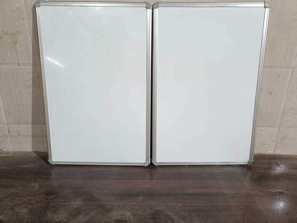 Magnetic Whiteboard for Colleges