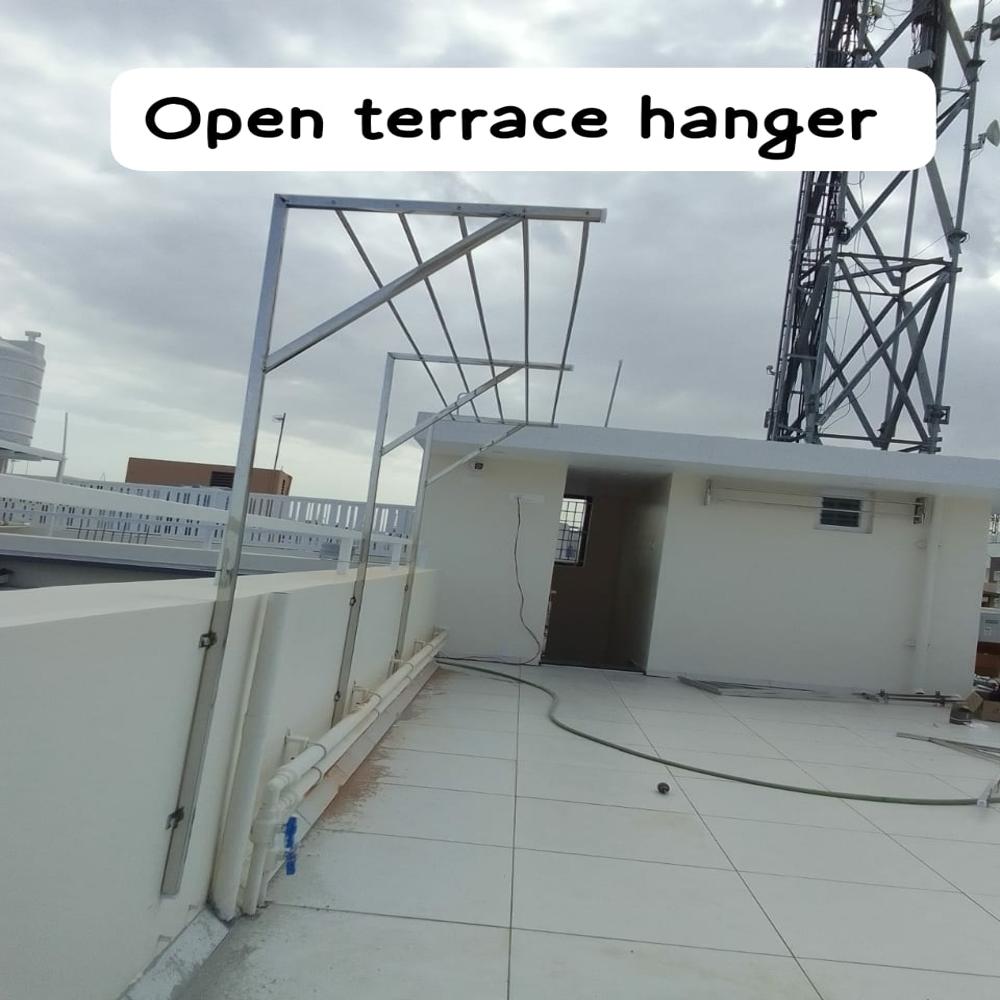 Open Terrace Hanger