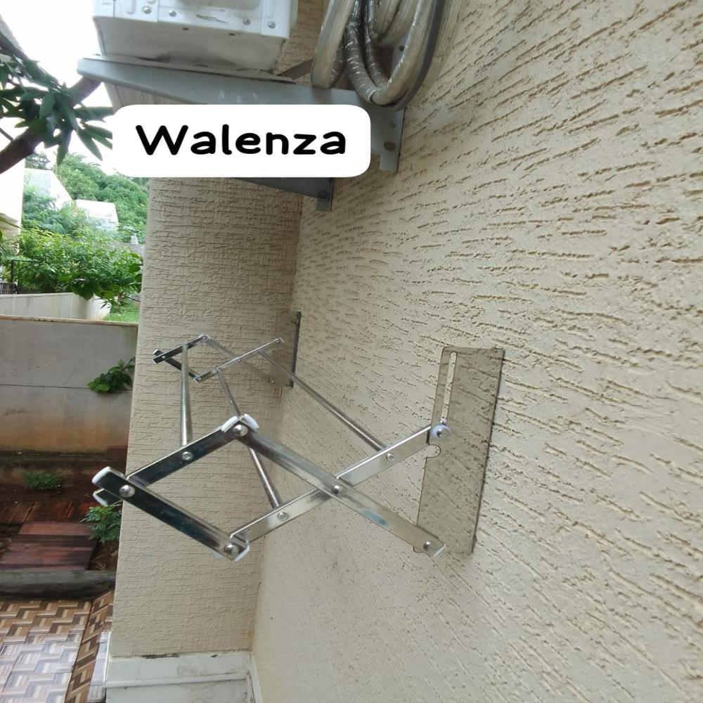 Wall Mounted Hanger