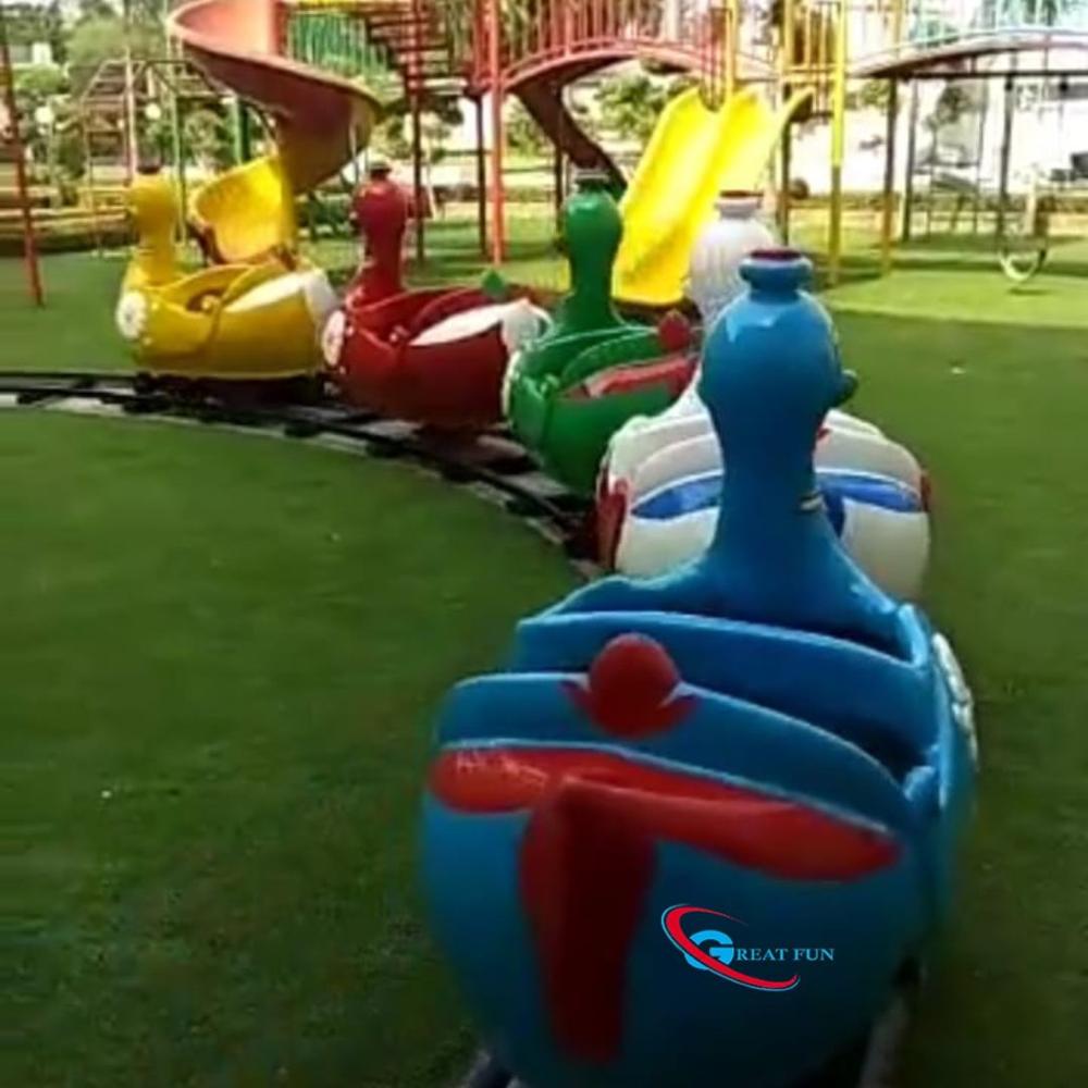 Duck Train Ride - Jumping Height: 2 Foot (Ft)
