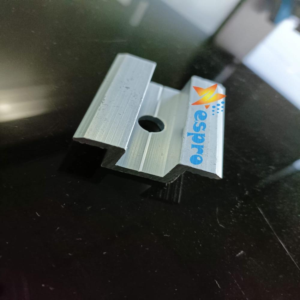 Solar Panel Mid Clamp U Clamp - Color: Silver