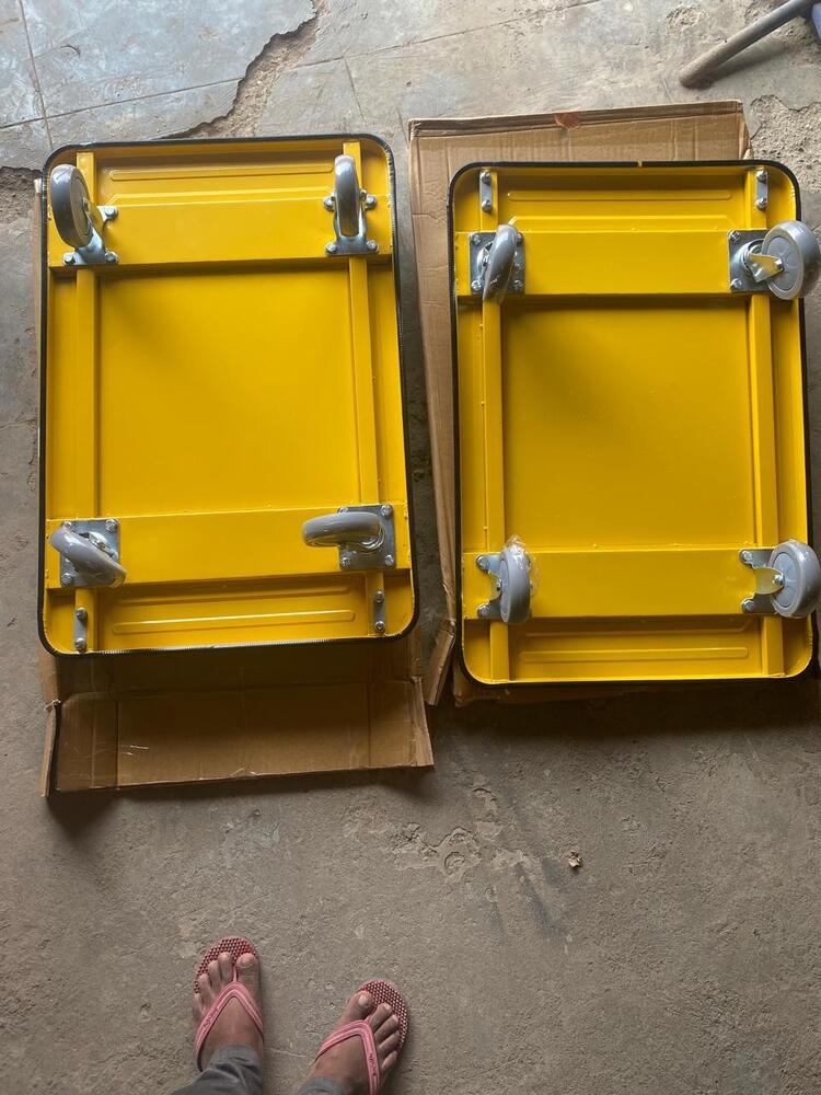 300kg/500kg metal platform trolley