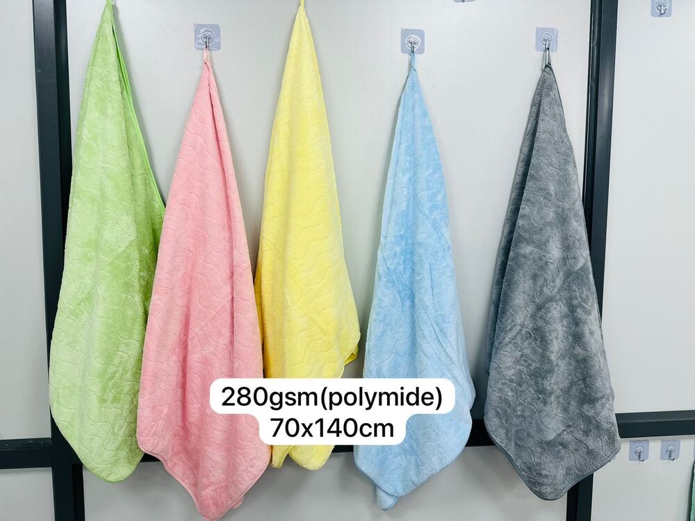70x140 Cm 280 Gsm Polyamide Terry Towel - Color: Multi Colour