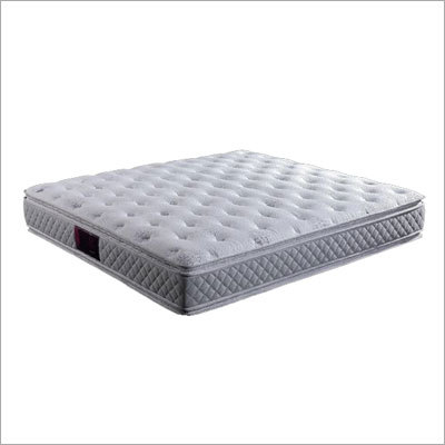 फोम गद्दा