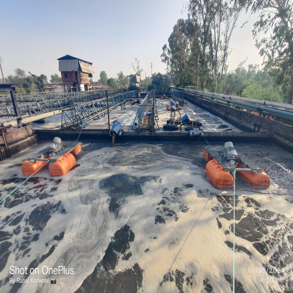 Floating Aerator Machine