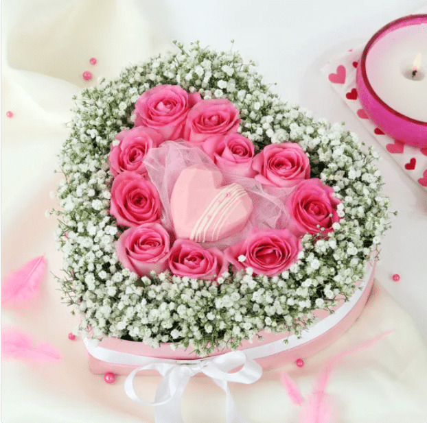 Heart-Shaped Roses Surprise - Color: Multi Colour