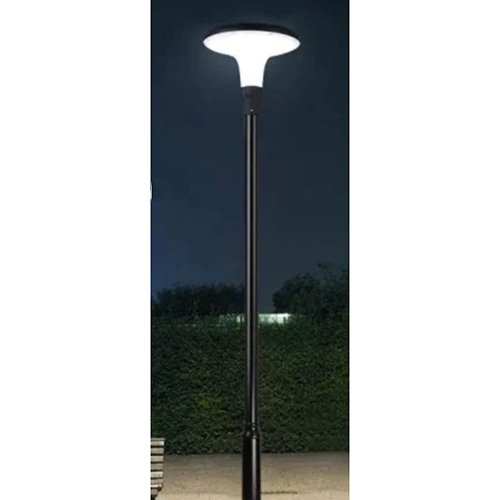 Garden Light Pole - Color: White